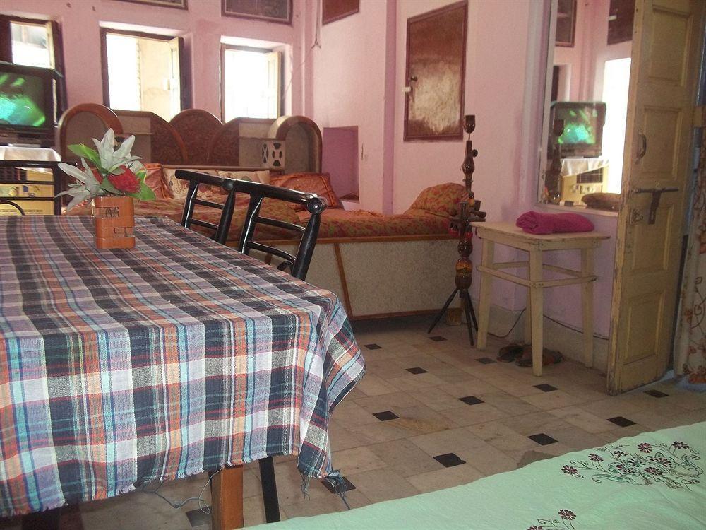 Amar Niwas Homestay Guesthouse Jodhpur  Bagian luar foto