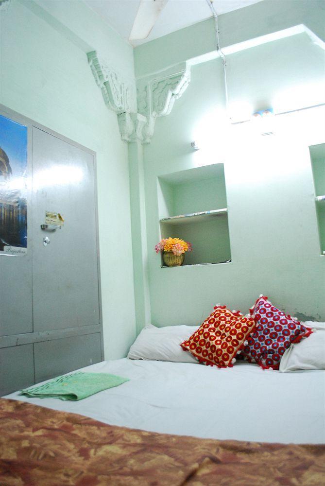 Amar Niwas Homestay Guesthouse Jodhpur  Bagian luar foto